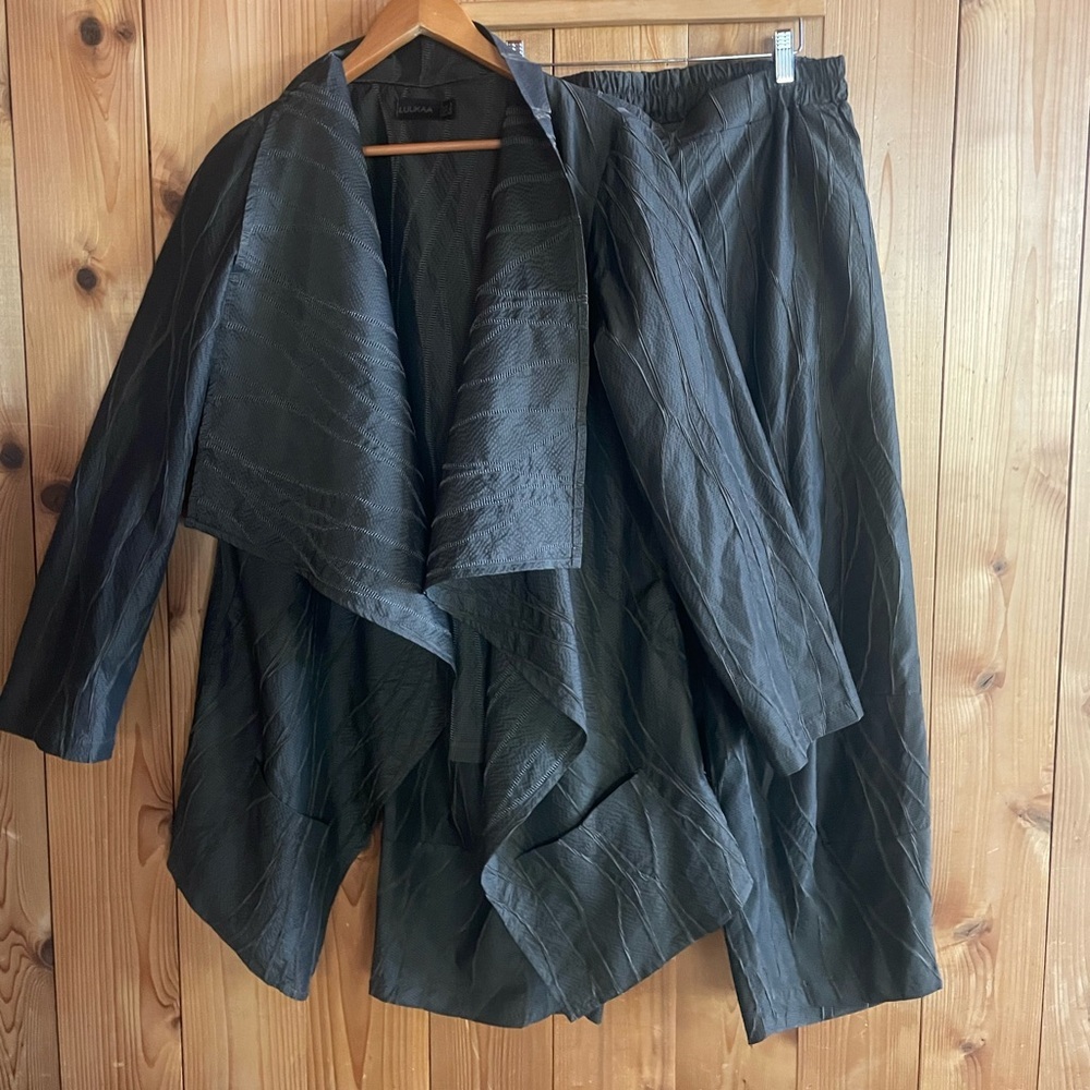 Luukaa Textured Pants - Picture 4 of 4